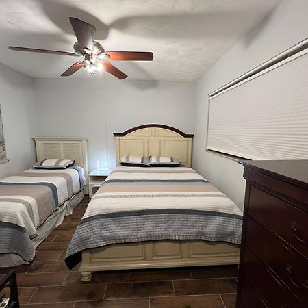 Bayshore Yatch Tennis Condo 2Br 3 Beds, Walking Distance To Beautiful Quite Beach Clearwater Beach Zewnętrze zdjęcie