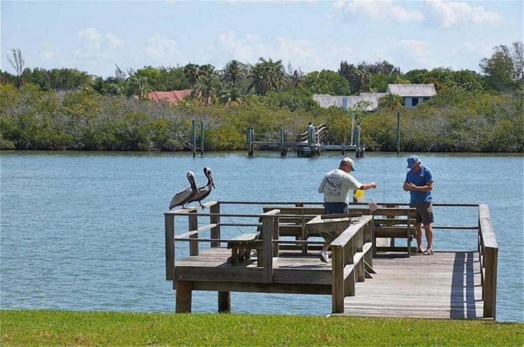 Bayshore Yatch Tennis Condo 2Br 3 Beds, Walking Distance To Beautiful Quite Beach Clearwater Beach Zewnętrze zdjęcie